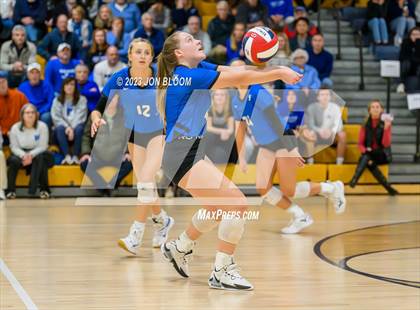Thumbnail 3 in Darien vs. Southington (CIAC Class LL Final) photogallery.