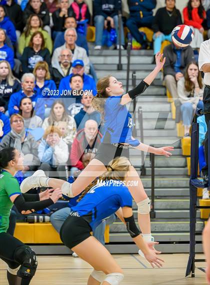 Thumbnail 1 in Darien vs. Southington (CIAC Class LL Final) photogallery.