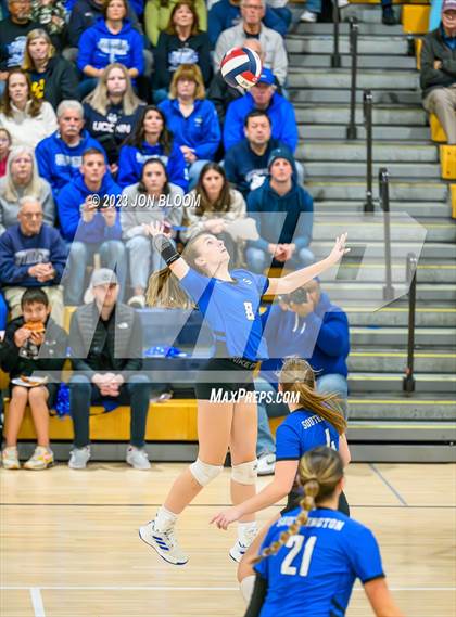 Thumbnail 2 in Darien vs. Southington (CIAC Class LL Final) photogallery.