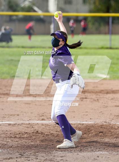 Thumbnail 1 in Carondelet @ Amador Valley photogallery.