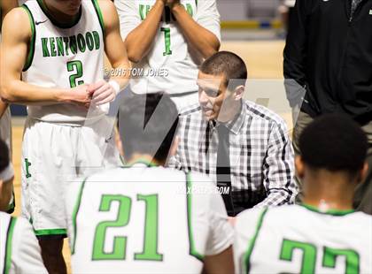 Thumbnail 3 in Kentwood vs. West Seattle photogallery.