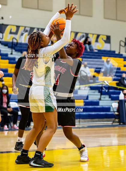 Thumbnail 1 in Osborne vs Kennesaw Mountain (GHSA Region 6-AAAAAA Playoff) photogallery.