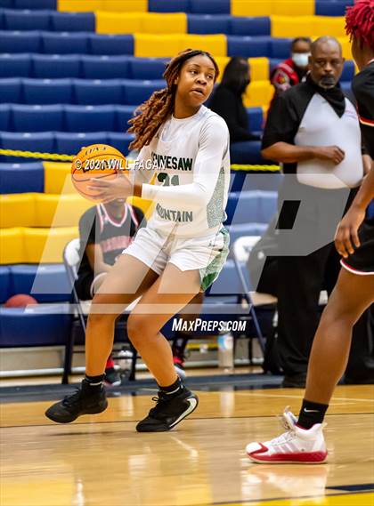 Thumbnail 2 in Osborne vs Kennesaw Mountain (GHSA Region 6-AAAAAA Playoff) photogallery.