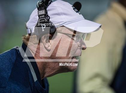 Thumbnail 2 in Haslett vs. Detroit Country Day photogallery.