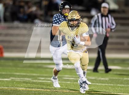 Thumbnail 3 in Haslett vs. Detroit Country Day photogallery.