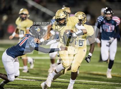 Thumbnail 3 in Haslett vs. Detroit Country Day photogallery.