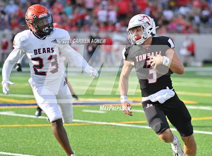 Thumbnail 3 in Bridgeland @ Tomball (UIL 6A D2 Regional Final) photogallery.