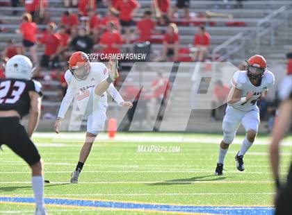 Thumbnail 3 in Bridgeland @ Tomball (UIL 6A D2 Regional Final) photogallery.