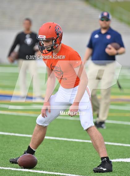 Thumbnail 3 in Bridgeland @ Tomball (UIL 6A D2 Regional Final) photogallery.