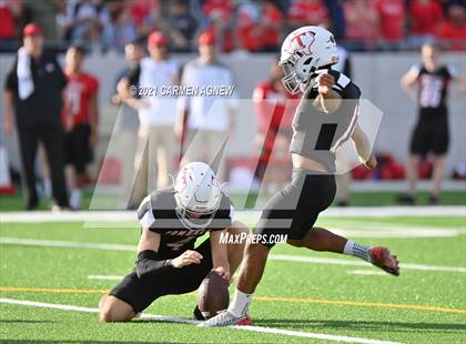 Thumbnail 1 in Bridgeland @ Tomball (UIL 6A D2 Regional Final) photogallery.