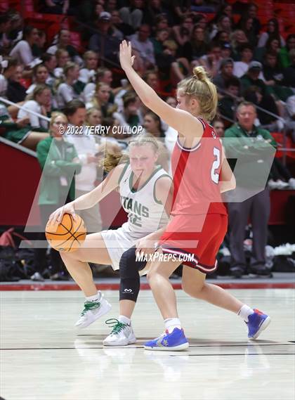 Thumbnail 3 in Springville vs. Olympus (UHSAA 5A Quarterfinal) photogallery.
