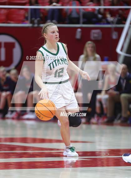 Thumbnail 3 in Springville vs. Olympus (UHSAA 5A Quarterfinal) photogallery.