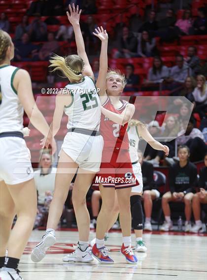 Thumbnail 3 in Springville vs. Olympus (UHSAA 5A Quarterfinal) photogallery.