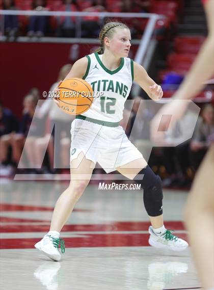 Thumbnail 1 in Springville vs. Olympus (UHSAA 5A Quarterfinal) photogallery.