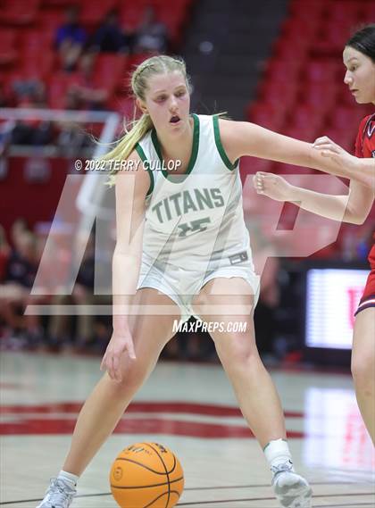 Thumbnail 3 in Springville vs. Olympus (UHSAA 5A Quarterfinal) photogallery.