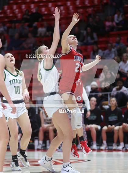Thumbnail 2 in Springville vs. Olympus (UHSAA 5A Quarterfinal) photogallery.