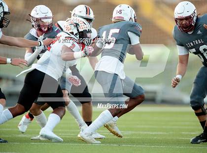 Thumbnail 3 in Haltom vs Keller Central photogallery.