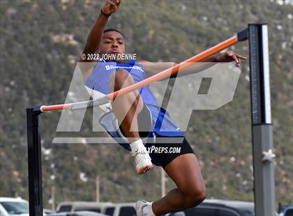 Thumbnail 1 in Questa Invitational photogallery.