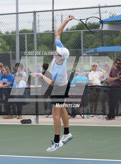 Thumbnail 1 in Harlan vs Coronado (UIL 6A Boys Singles Tennis State Semifinal) photogallery.