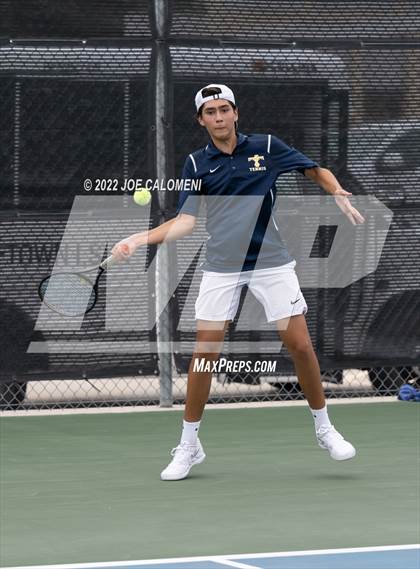 Thumbnail 3 in Harlan vs Coronado (UIL 6A Boys Singles Tennis State Semifinal) photogallery.