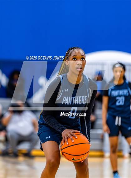 Thumbnail 3 in Pallotti vs Osbourn Park (The St. James MLK Classic) photogallery.