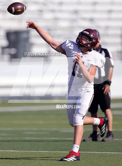 Thumbnail 1 in Harker Heights @ Dripping Springs (Freshman White) photogallery.