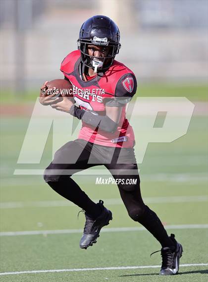 Thumbnail 3 in Harker Heights @ Dripping Springs (Freshman White) photogallery.