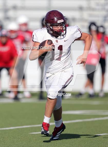 Thumbnail 3 in Harker Heights @ Dripping Springs (Freshman White) photogallery.