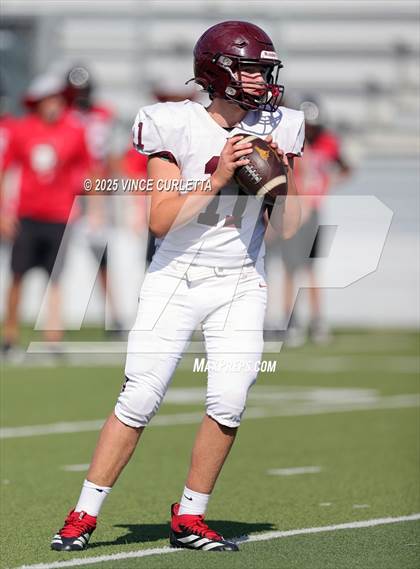 Thumbnail 2 in Harker Heights @ Dripping Springs (Freshman White) photogallery.