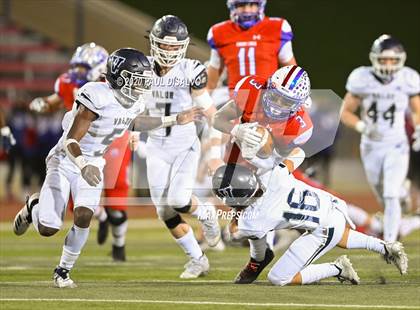 Thumbnail 1 in Valor Christian vs. Cherry Creek (CHSAA 5A State Final) photogallery.