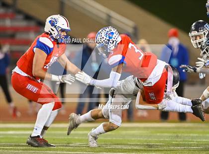 Thumbnail 1 in Valor Christian vs. Cherry Creek (CHSAA 5A State Final) photogallery.