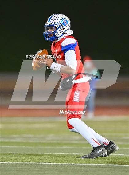 Thumbnail 2 in Valor Christian vs. Cherry Creek (CHSAA 5A State Final) photogallery.