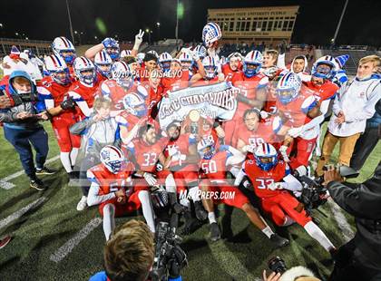 Thumbnail 2 in Valor Christian vs. Cherry Creek (CHSAA 5A State Final) photogallery.
