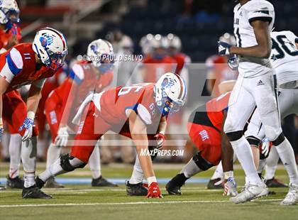 Thumbnail 3 in Valor Christian vs. Cherry Creek (CHSAA 5A State Final) photogallery.