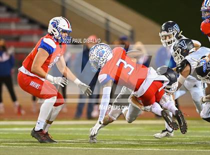Thumbnail 2 in Valor Christian vs. Cherry Creek (CHSAA 5A State Final) photogallery.
