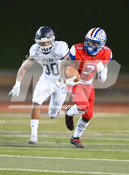 Thumbnail 3 in Valor Christian vs. Cherry Creek (CHSAA 5A State Final) photogallery.