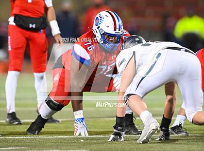 Thumbnail 3 in Valor Christian vs. Cherry Creek (CHSAA 5A State Final) photogallery.