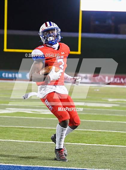 Thumbnail 3 in Valor Christian vs. Cherry Creek (CHSAA 5A State Final) photogallery.