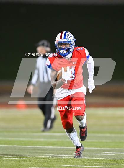 Thumbnail 1 in Valor Christian vs. Cherry Creek (CHSAA 5A State Final) photogallery.