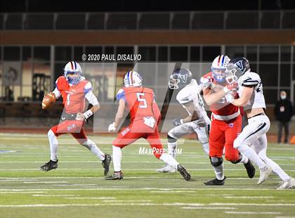 Thumbnail 1 in Valor Christian vs. Cherry Creek (CHSAA 5A State Final) photogallery.