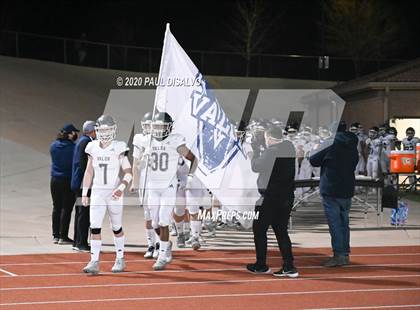 Thumbnail 2 in Valor Christian vs. Cherry Creek (CHSAA 5A State Final) photogallery.