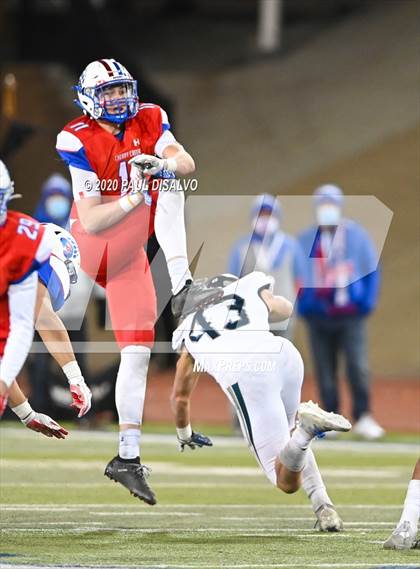 Thumbnail 3 in Valor Christian vs. Cherry Creek (CHSAA 5A State Final) photogallery.