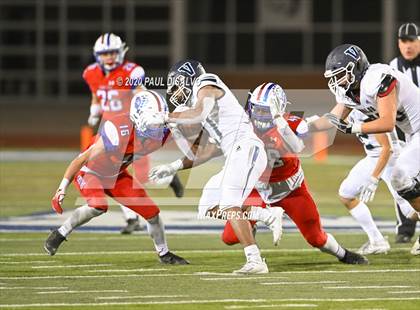 Thumbnail 2 in Valor Christian vs. Cherry Creek (CHSAA 5A State Final) photogallery.