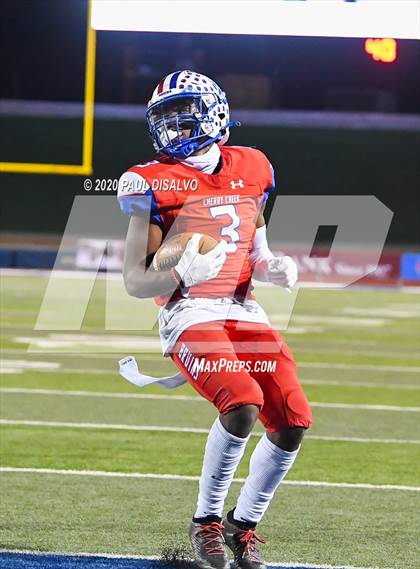 Thumbnail 2 in Valor Christian vs. Cherry Creek (CHSAA 5A State Final) photogallery.