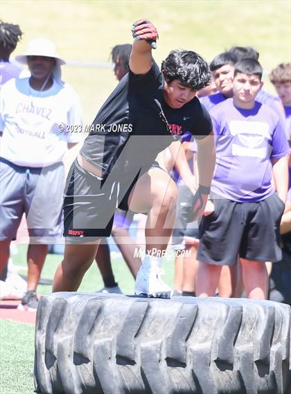 Thumbnail 3 in Big Man Contest (Mingus 7 on 7 Tournament) photogallery.