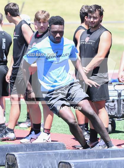 Thumbnail 2 in Big Man Contest (Mingus 7 on 7 Tournament) photogallery.