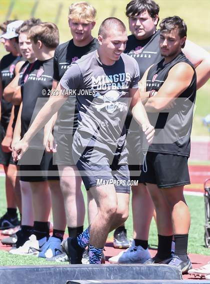 Thumbnail 3 in Big Man Contest (Mingus 7 on 7 Tournament) photogallery.