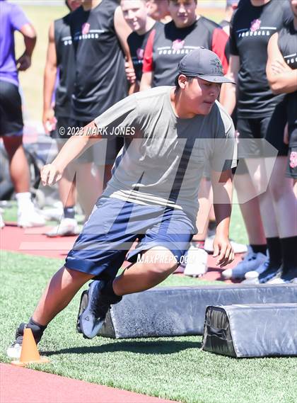 Thumbnail 1 in Big Man Contest (Mingus 7 on 7 Tournament) photogallery.