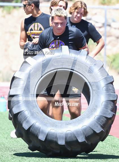 Thumbnail 1 in Big Man Contest (Mingus 7 on 7 Tournament) photogallery.
