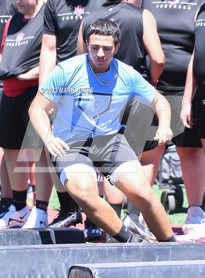 Thumbnail 3 in Big Man Contest (Mingus 7 on 7 Tournament) photogallery.